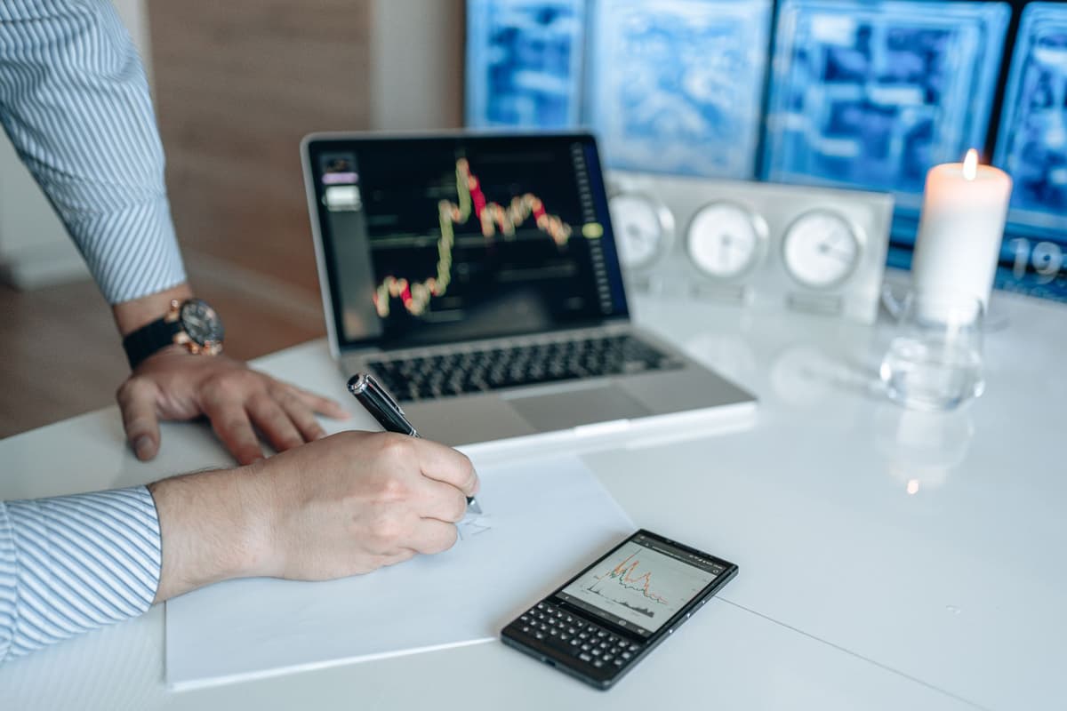Why Logging Every Trade Reduces Panic in the 2026 Memecoin Market