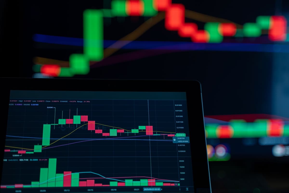 Decoding Bonding Curve Metrics: A Guide to Solana Memecoin Analysis in 2026